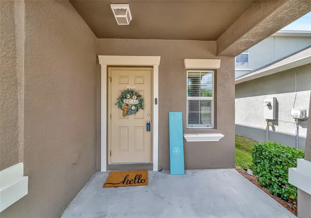 2nd image of 17009 Peaceful Valley Dr, Wimauma, FL 33598 | MLS# A4687607