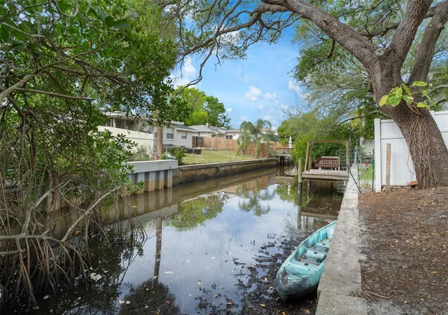 2nd image of 4808 W Euclid Ave, Tampa, FL 33629 | MLS# TB8490739