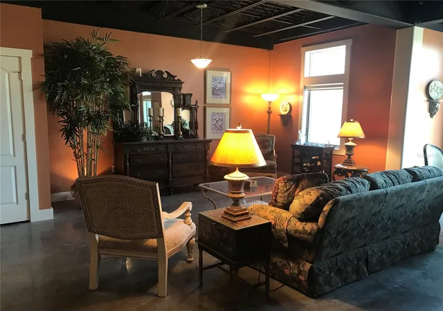 4th image of 125 N Kentucky Ave #203, Lakeland, FL 33801 | MLS# L4960609