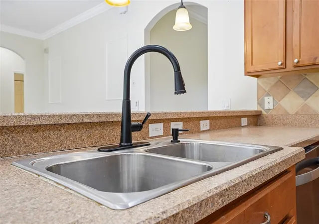 Photo 4 of Sale Pending at 2331 Carnation Hl Ct, Orlando, FL 32820 | MLS# O6393846 | Listing updated on 2026-09-13