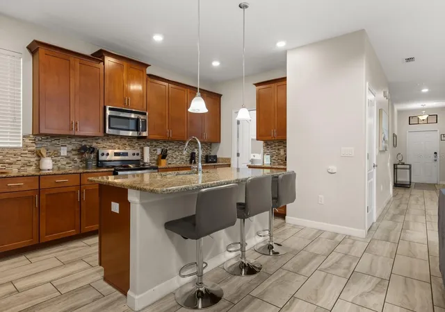 4th image of 5493 Solterra Cir, Davenport, FL 33837 | MLS# O6393866