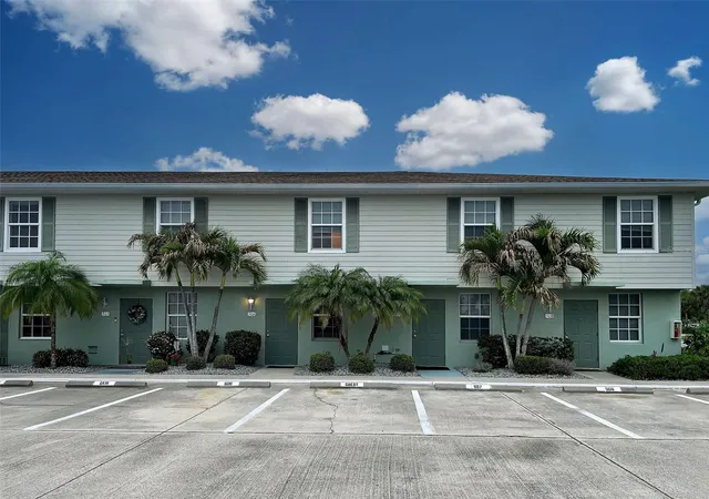 4th image of 26396 Nadir Rd #506, Punta Gorda, FL 33983 | MLS# C7523974