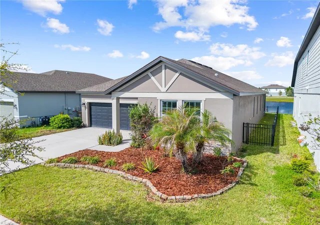 Photo 2 of Single family home for sale at 920 Livestock Loop, St Cloud, FL 34771 | MLS# S5146557 | Listing updated on 2026-09-12