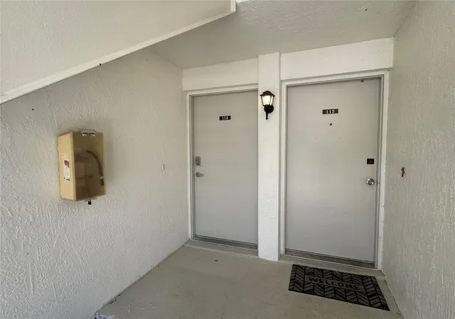 2nd image of 115 Windward Pl #15, Oldsmar, FL 34677 | MLS# TB8490824