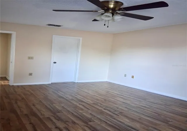 image of 3118 S Semoran Blvd, ORLANDO, FL 32822