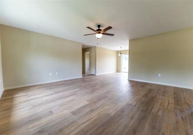 2nd image of 33 Fisher Way Crse, Ocklawaha, FL 32179 | MLS# OM721547