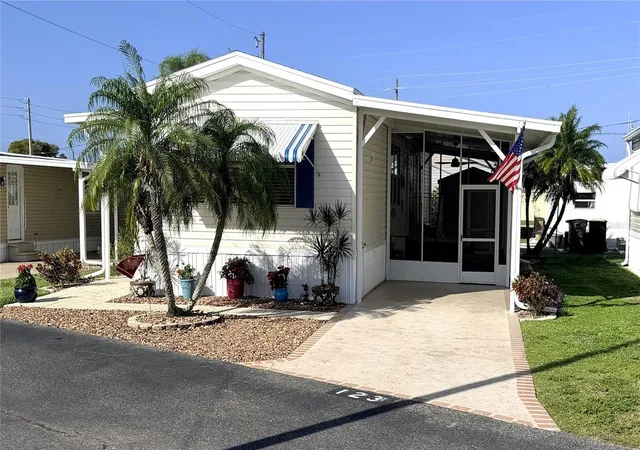 Photo 2 of Manufactured home for sale at 10100 Burnt Store Rd #123, Punta Gorda, FL 33950 | MLS# C7523979 | Listing updated on 2026-10-05