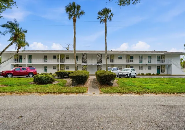 Condo for sale at 3900 Roxane Blvd #10A, Sarasota, FL 34235 | MLS# D6146777 | Listing updated on 2026-09-18