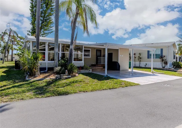 Photo 1 of Manufactured home for sale at 2100 Kings Hwy Crescent #693, Port Charlotte, FL 33980 | MLS# C7523981 | Listing updated on 2026-04-01