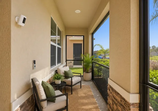 2nd image of 531 Lazio Cir, Debary, FL 32713 | MLS# O6393948