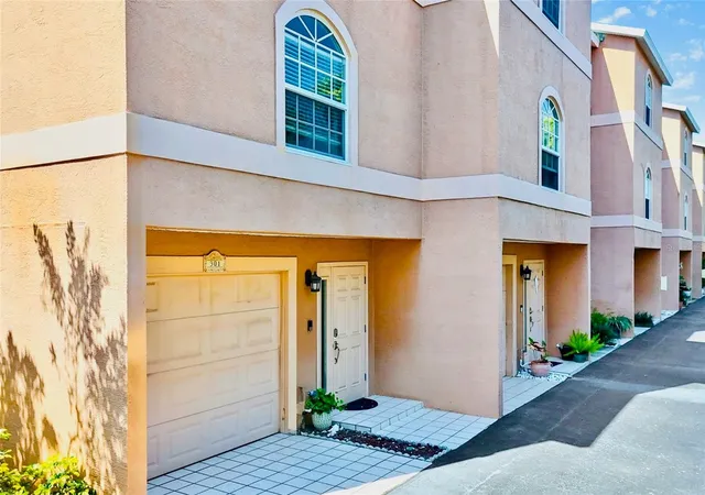Homes for sale in Tierra Verde, FL | 637 Pinellas Bayway S #301, Tierra Verde, FL 33715 | MLS# TB8490902