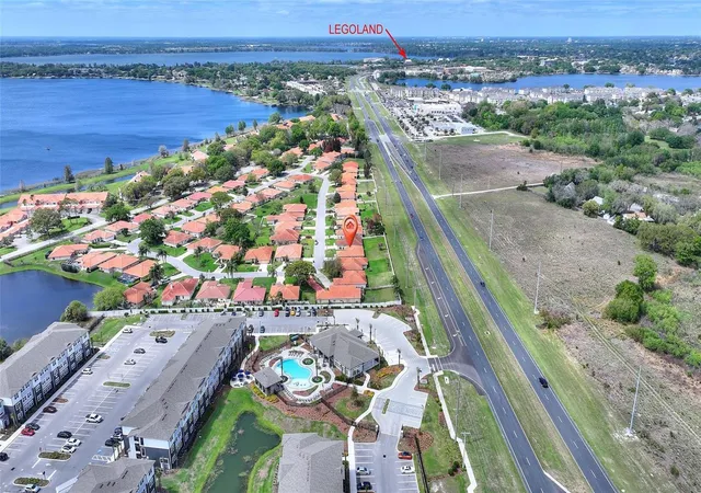 Photo 4 of Single family home for sale at 144 Morning Glory Cir, Winter Haven, FL 33884 | MLS# P4938259 | Listing updated on 2026-10-02