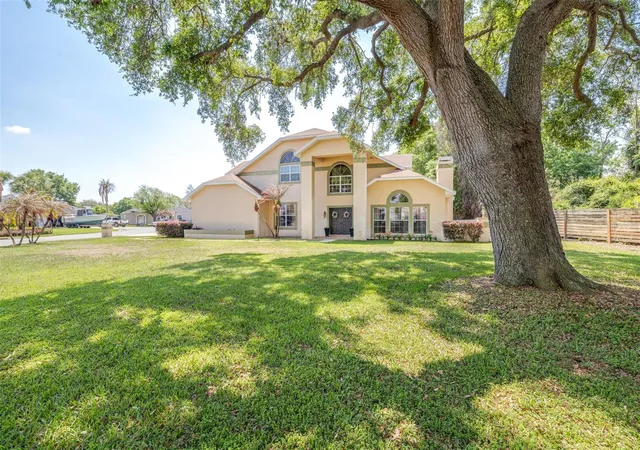 2nd image of 2134 Kirkland Lake Dr, Auburndale, FL 33823 | MLS# L4960617