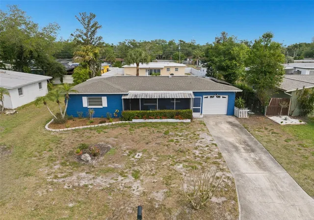 Homes for sale in Clearwater, FL | 2027 E Valencia Wy E, Clearwater, FL 33764 | MLS# TB8490914