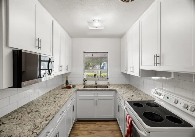 Photo 4 of Single family home for sale at 2027 E Valencia Way, Clearwater, FL 33764 | MLS# TB8490914 | Listing updated on 2026-10-04
