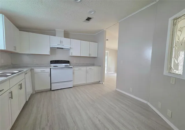 5th image of 2253 & 2249 Golfview St, Lakeland, FL 33801 | MLS# L4960619