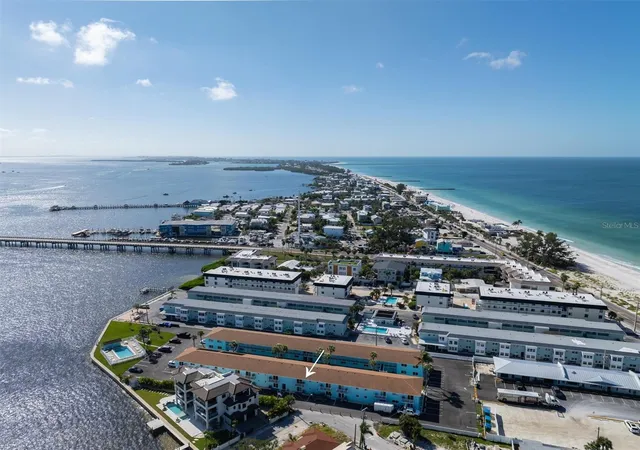 35th image of 117 7th St N #35, Bradenton Beach, FL 34217 | MLS# A4687670