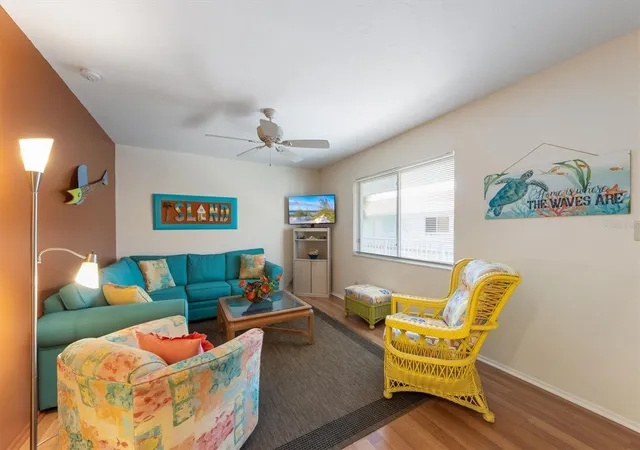 4th image of 117 7Th St N #35, Bradenton Beach, FL 34217 | MLS# A4687670