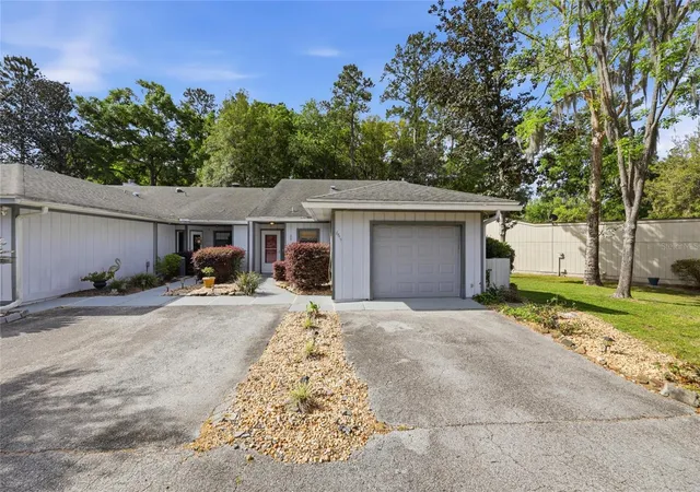 Homes for sale in Alachua, FL | 6617 Nw 114th Ln #6617, Alachua, FL 32615 | MLS# GC538861