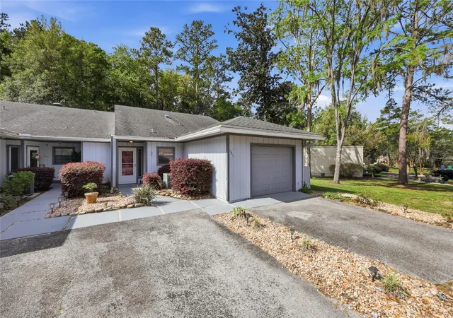 Homes for sale in Alachua, FL | 6617 Nw 114Th Ln #6617, Alachua, FL 32615 | MLS# GC538861