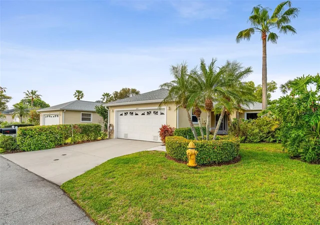 Homes for sale in Palmetto, FL | 2515 Lantana Ln, Palmetto, FL 34221 | MLS# A4687673