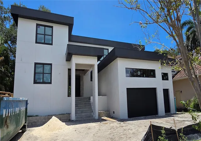 Homes for sale in Tampa, FL | 52 Albemarle Ave, Tampa, FL 33606 | MLS# TB8490933