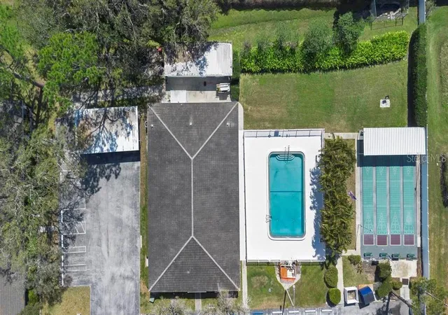 Listing Photo 2 - Condo for sale in building located at 11200 102Nd Ave, Largo, FL 33778 - Unit #74