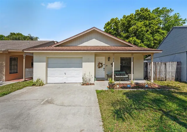 Photo 1 of Single family home for sale at 516 Sheridan Dr, Palm Harbor, FL 34684 | MLS# TB8490944 | Listing updated on 2026-08-02