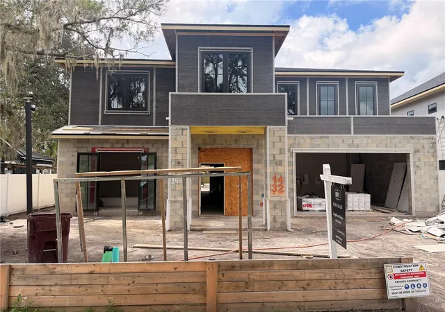 Photo 3 of Single family home for sale at 1432 W Yale St, Orlando, FL 32804 | MLS# O6393996 | Listing updated on 2026-08-07