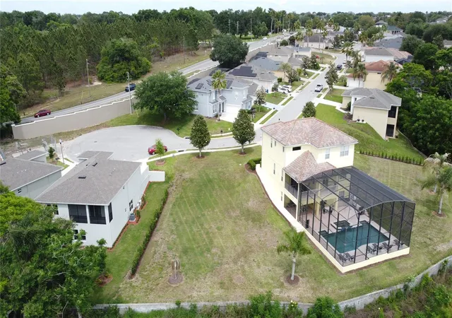 2nd image of 354 Cherokee Ave, Haines City, FL 33844 | MLS# S5146594