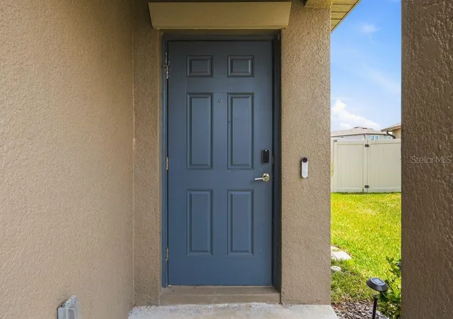 3rd image of 9617 Branching Ship Tr, Wesley Chapel, FL 33545 | MLS# O6394020