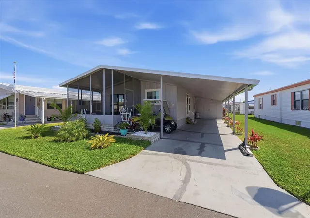 2nd image of 2116 Kona Dr, Holiday, FL 34691 | MLS# W7884274
