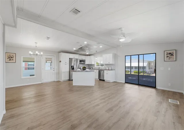 4th image of 2116 Kona Dr, Holiday, FL 34691 | MLS# W7884274
