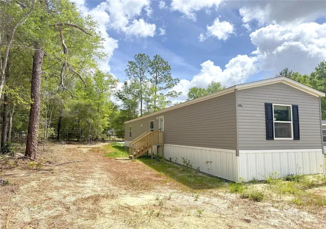 Homes for sale in Williston, FL | 4951 Ne 141st Ave, Williston, FL 32696 | MLS# OM721581