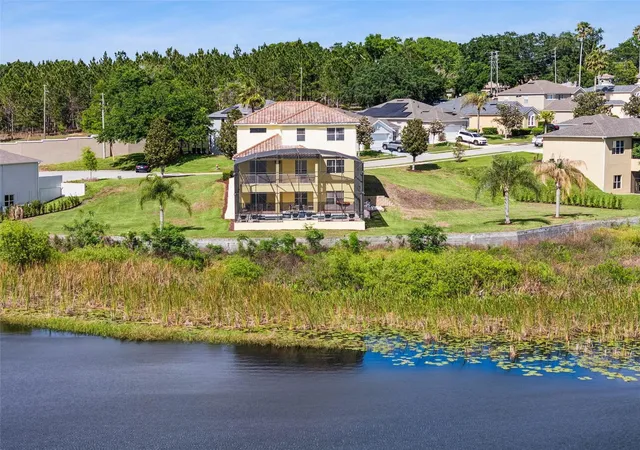3rd image of 352 Cherokee Ave, Haines City, FL 33844 | MLS# S5146603