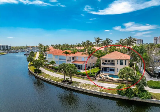 Photo 1 of Single family home for sale at 3337 Sunset Key Cir, PUNTA GORDA, FL 33955 | MLS# C7524003 | Listing updated on 2026-10-06