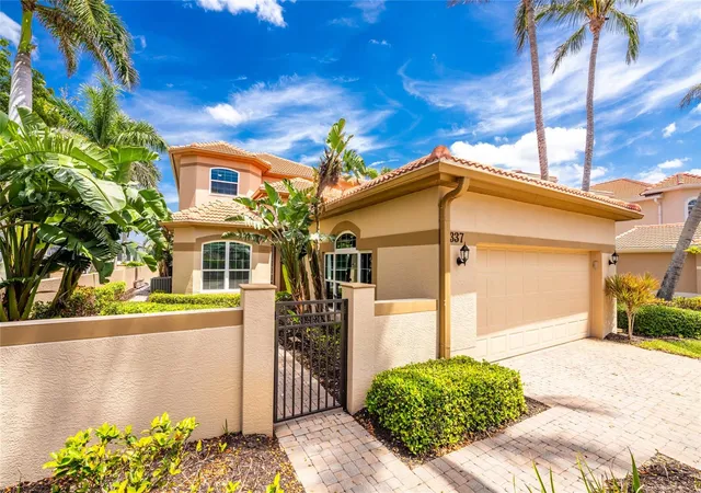 Photo 3 of Single family home for sale at 3337 Sunset Key Cir, Punta Gorda, FL 33955 | MLS# C7524003 | Listing updated on 2026-10-06