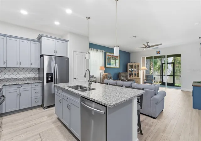 4th image of 132 51St Street Cir E, Palmetto, FL 34221 | MLS# TB8491009