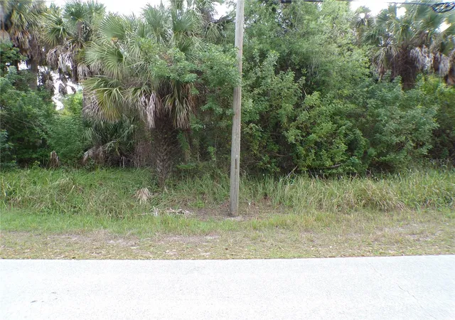 Photo 4 of Land for sale at 164 Ferdon Cir, Port Charlotte, FL 33954 | MLS# C7524006 | Listing updated on 2026-09-25