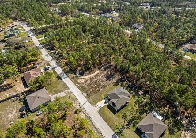 Homes for sale in Weeki Wachee, FL | 12348 Snowy Egret Ave, Weeki Wachee, FL 34614 | MLS# W7884281