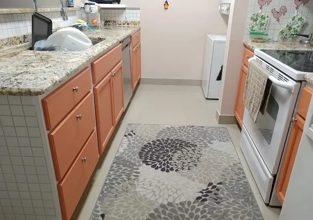 Listing Photo 4 - Condo for sale in building located at 2225 Holden Ave, ORLANDO, FL 32839 - Unit #109