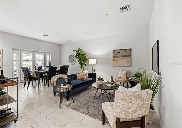 Photo 4 of Townhouse for sale at 771 Date Palm Ln, Saint Petersburg, FL 33707 | MLS# TB8491037 | Listing updated on 2026-08-31