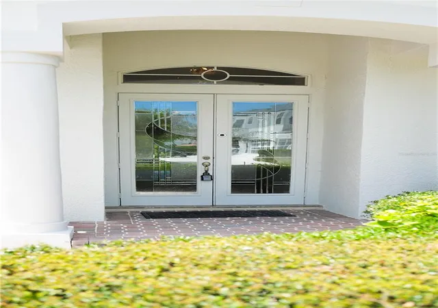 Photo 3 of Single family home for sale at 3851 Hunters Isle Dr, Orlando, FL 32837 | MLS# S5146606 | Listing updated on 2026-10-05