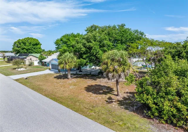 Homes for sale in Englewood, FL | 10104 Rafferty Ave, Englewood, FL 34224 | MLS# C7524016