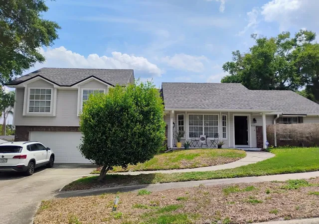 Homes for sale in Orlando, FL | 9120 Queen Elizabeth Ct, Orlando, FL 32818 | MLS# S5146608