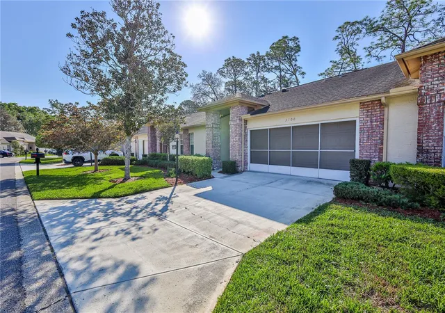 Photo 4 of House for sale at 3100 Appleblossom Trl, Spring Hill, FL 34606 | MLS# W7884288 | Listing updated on 2026-08-19