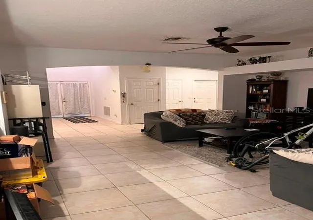 Homes for sale in Orlando, FL | 10049 Savannah Bluff Ln, Orlando, FL 32829 | MLS# O6394108