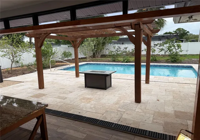 Photo 3 of Single family home for sale at 98 Dade Ave, Sarasota, FL 34232 | MLS# TB8491097 | Listing updated on 2026-09-05