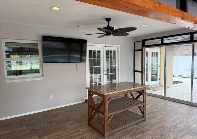 Photo 3 of Single family home for sale at 98 Dade Ave, Sarasota, FL 34232 | MLS# TB8491097 | Listing updated on 2026-09-05