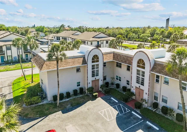 1st image of 2727 75Th St W #8A2, Bradenton, FL 34209 | MLS# A4687735